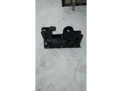 Кронштейн торсиона к кабине (левый) SH F3000 SHAANXI / Shacman (ШАНКСИ / Шакман) 81.41720.5341 фото 1 Саратов